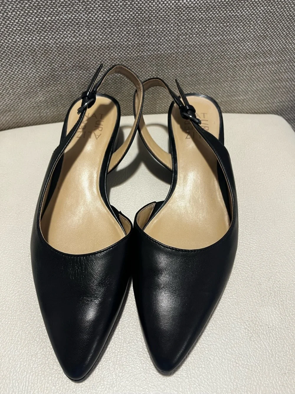 Naturalizer Banks Black Pointed-Toe Slingback Low Heel Mules Size 6.5 - Picture 4 of 9